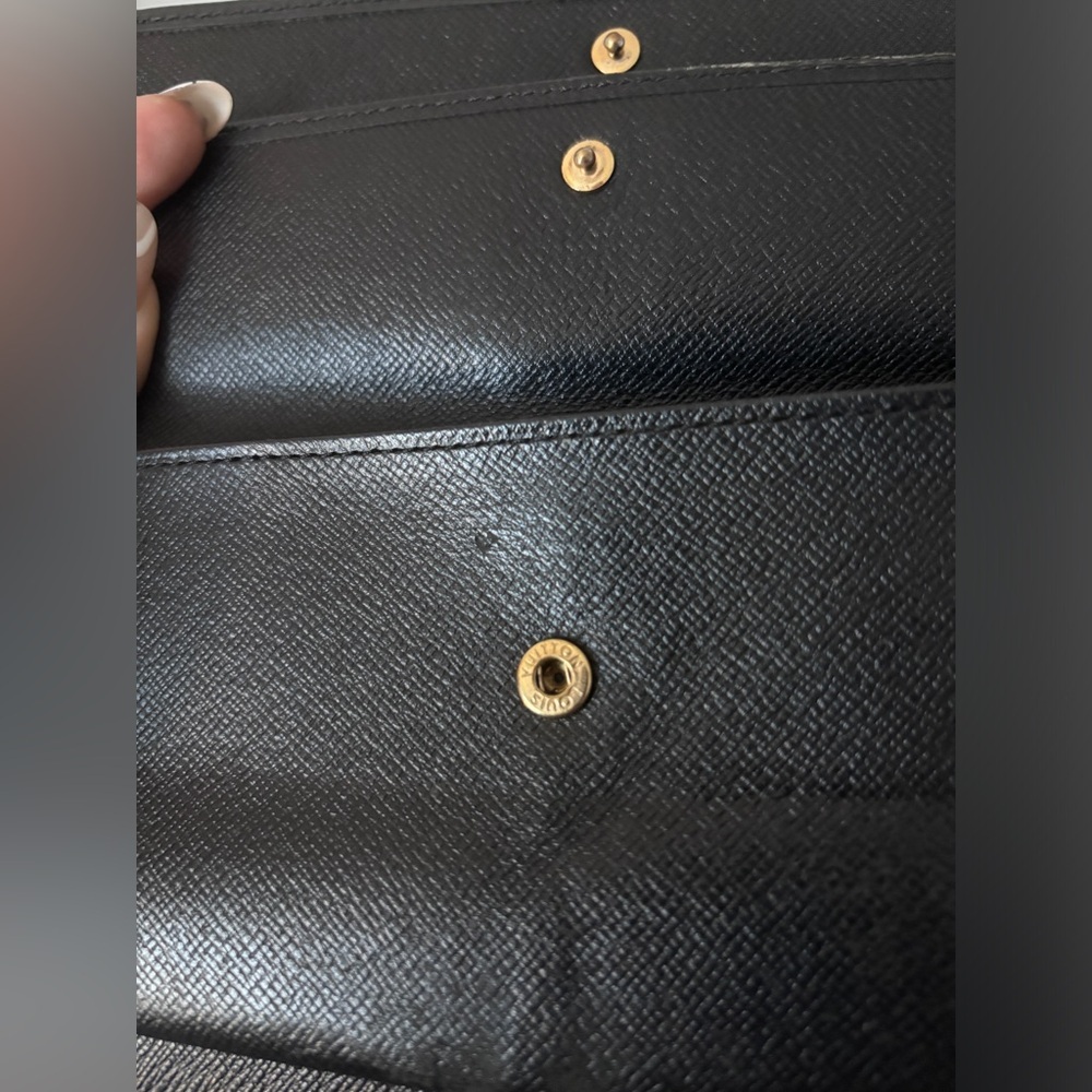 Louis  Vuitton | Epi Porte Tresor International Leather Trifold Long Wallet - Picture 10 of 11